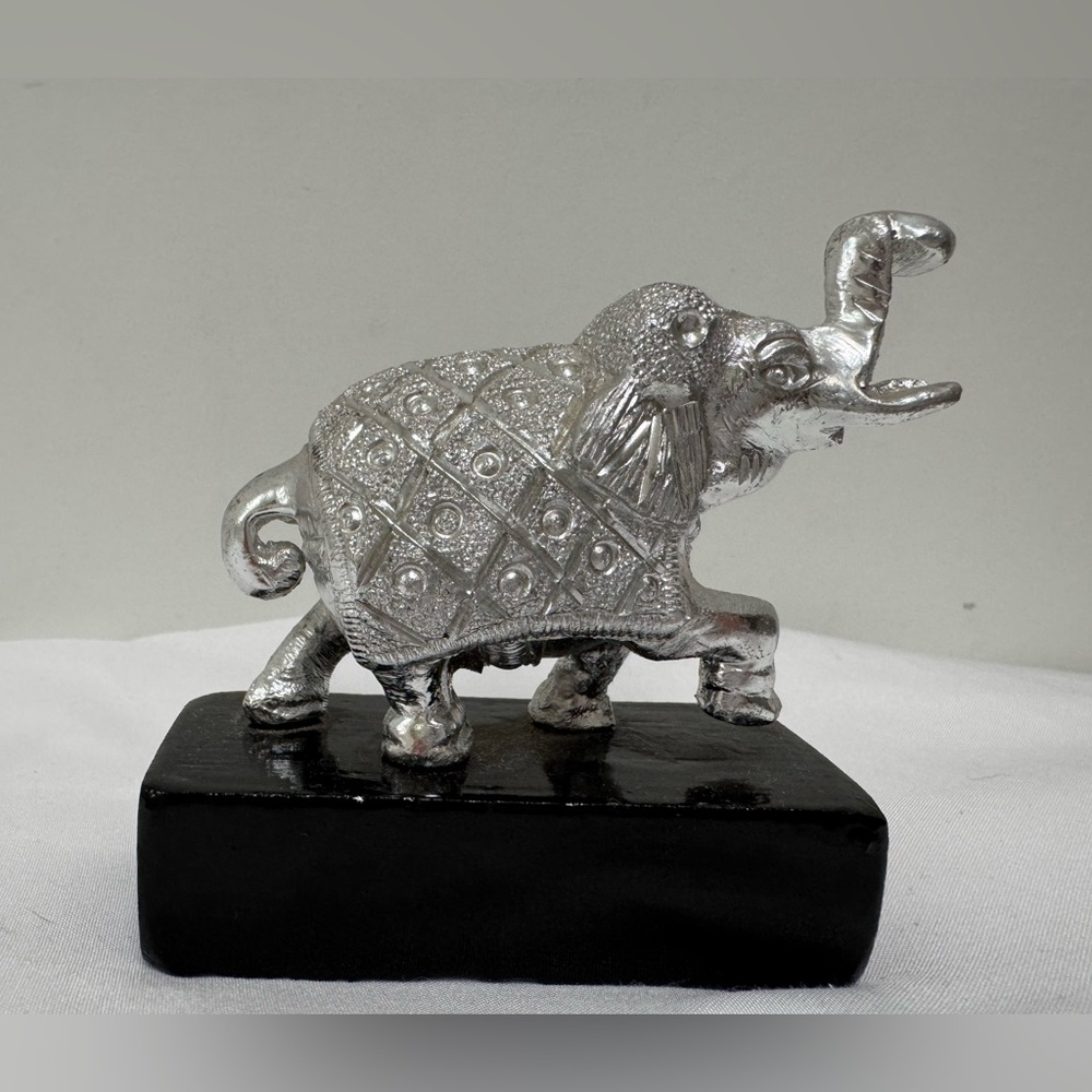 Vintage Handmade Cast Aluminium Elephant Statue Trunk Up Lucky Ceremony Figurine